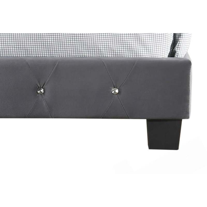 Lit simple avec rangement offrant un support durable, un assemblage facile et une économie d'espace
