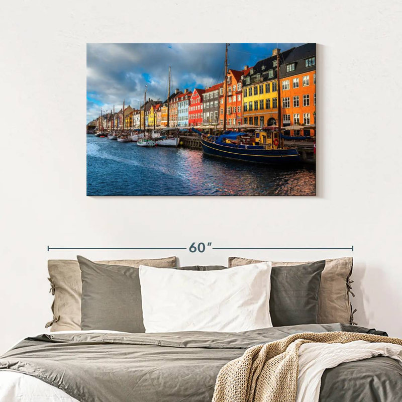 Tergel Nyhavn Port Copenhagen, H 30 po x l 45 po