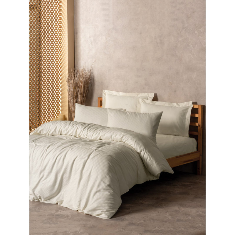 Premium Ranforce Super King Quilt Cover Set, 102 x 87, Cream | 100% Cotton, Reactive Printing, Machine Washable, 145 Thread Count | Includes 2 Pillowcases (20 x 31) with Envelope Closure | Elegant, Soft, and Durable Bedding