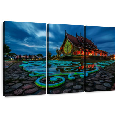 Adella Sirindhorn Wararam Temple