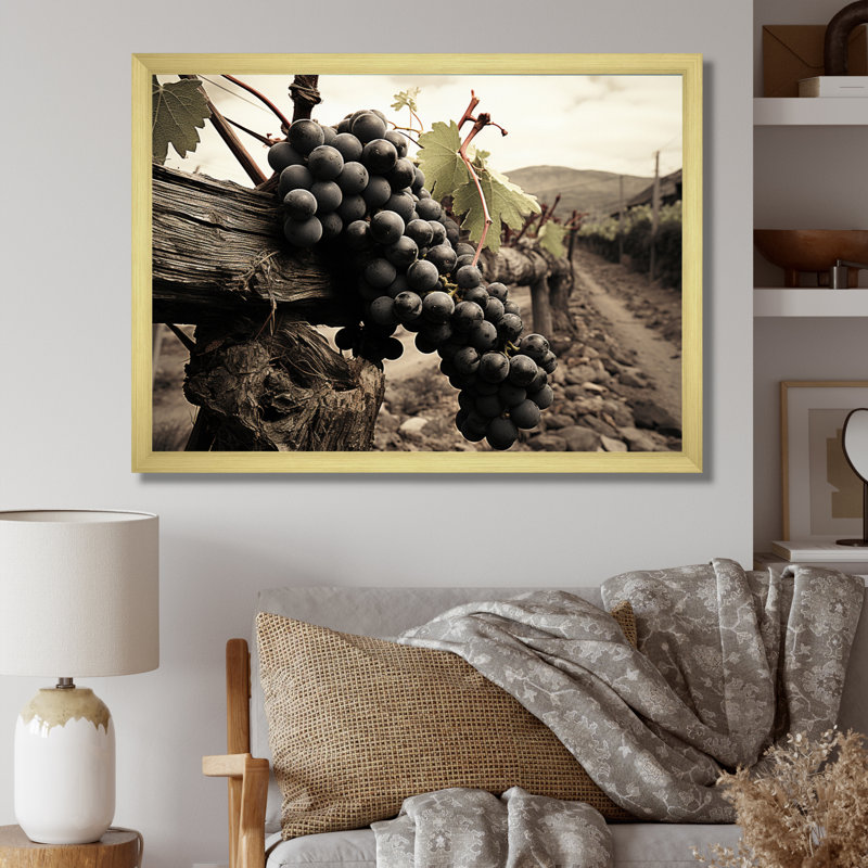 Vintage Charm Winery - vignoble, art mural, Cadre photo doré simple, H 34 po x l 44 po x P 1,5 po