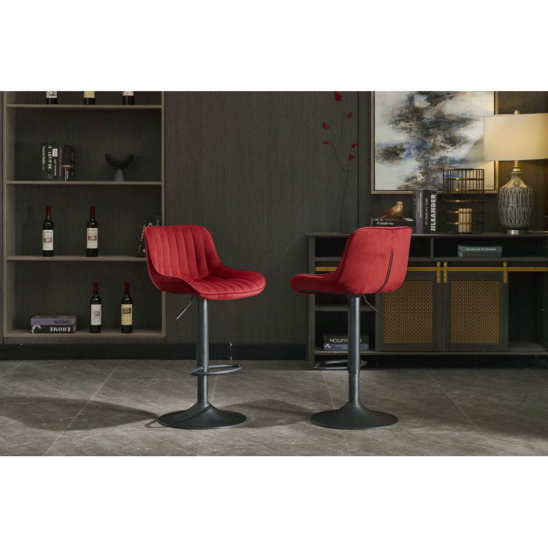 Tabouret de bar chromé à hauteur réglable avec repose-pieds et velours noir