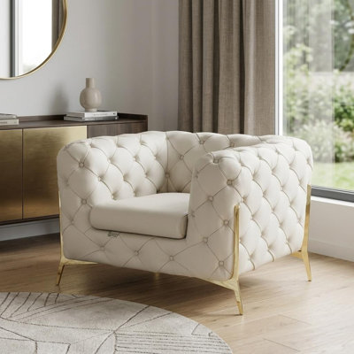 Fauteuil Chesterfield beige capitonné en cuir italien avec détails dorés