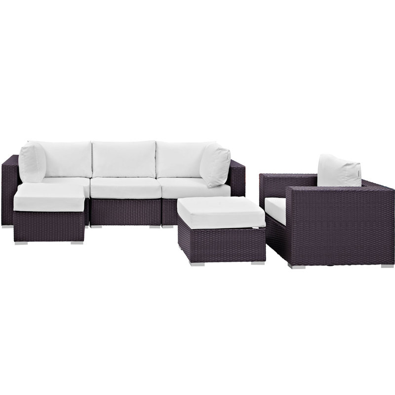 Ensemble de conversation modulaire en rotin 6 pièces avec coussins Convene, Espresso et blanc