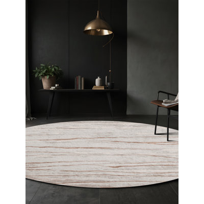 Tapis beige soyeux et moelleux