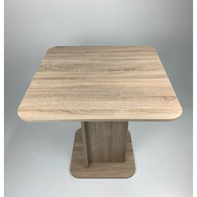 Laveyah Dining Table