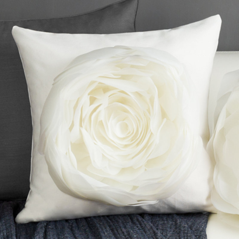 Housse de coussin décoratif décorative 3D Rose Flower Design18 x 18 pouces, Blanc