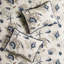 Courtepointe en microfibre, bleue, avec détails et 2 taies décoratives, double / grand avec imprimé taupe corail