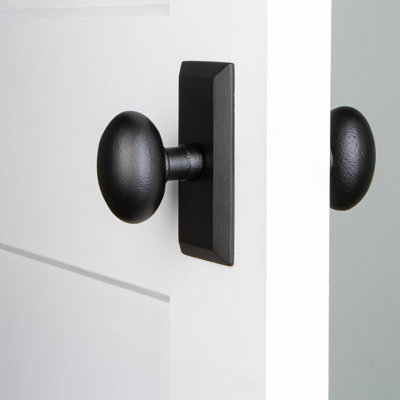 Ageless Iron Vale Plate with Aeg Knob
