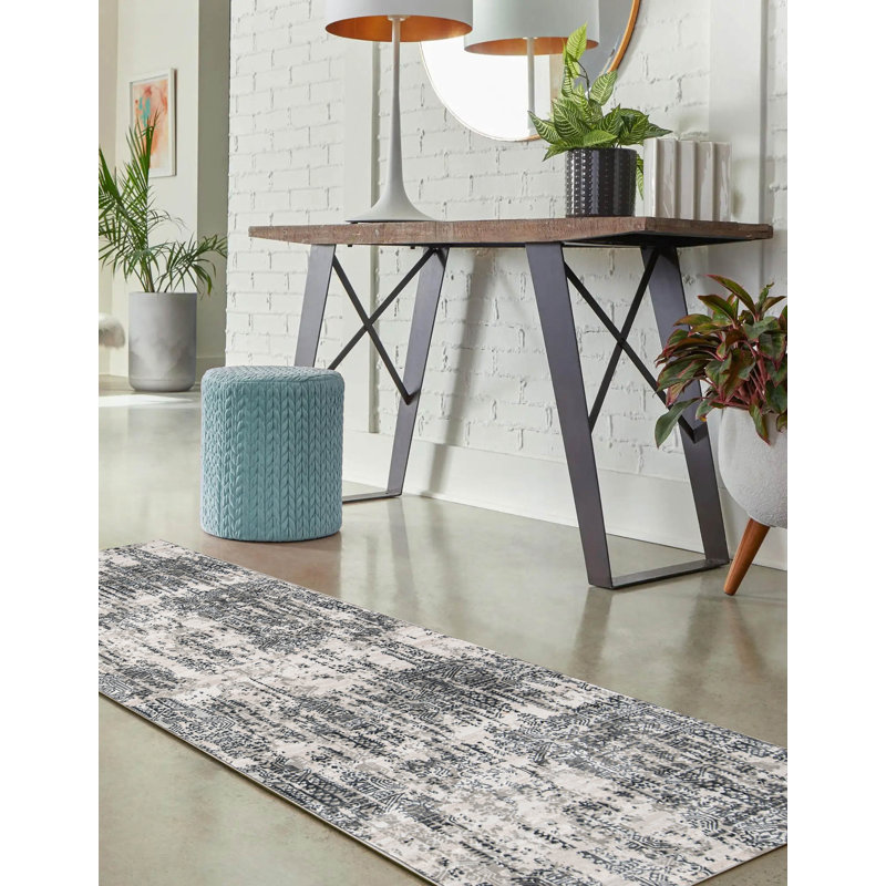 Claudia Grey Rug, Runner 2'2" x 7'7"