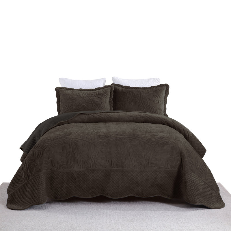 Marcielo Oversized Embroidered Velvet Quilt Set With 2 Pillow Shams, King Quilt + 2 King Shams, Dark Gray