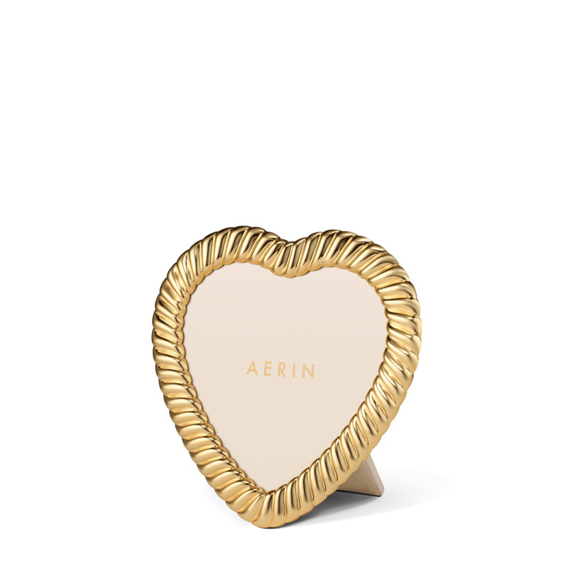 Loretta Heart Frame