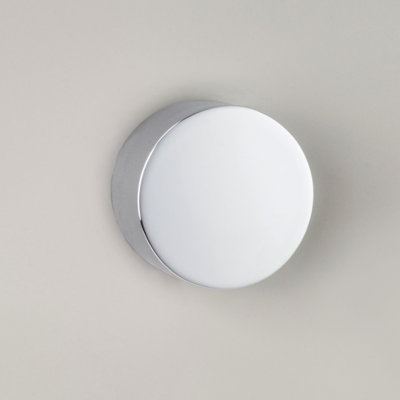 Radio 1 1/2" Diameter Cylindrical Knob