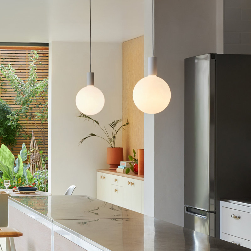 Alumina Pendant In Chalk