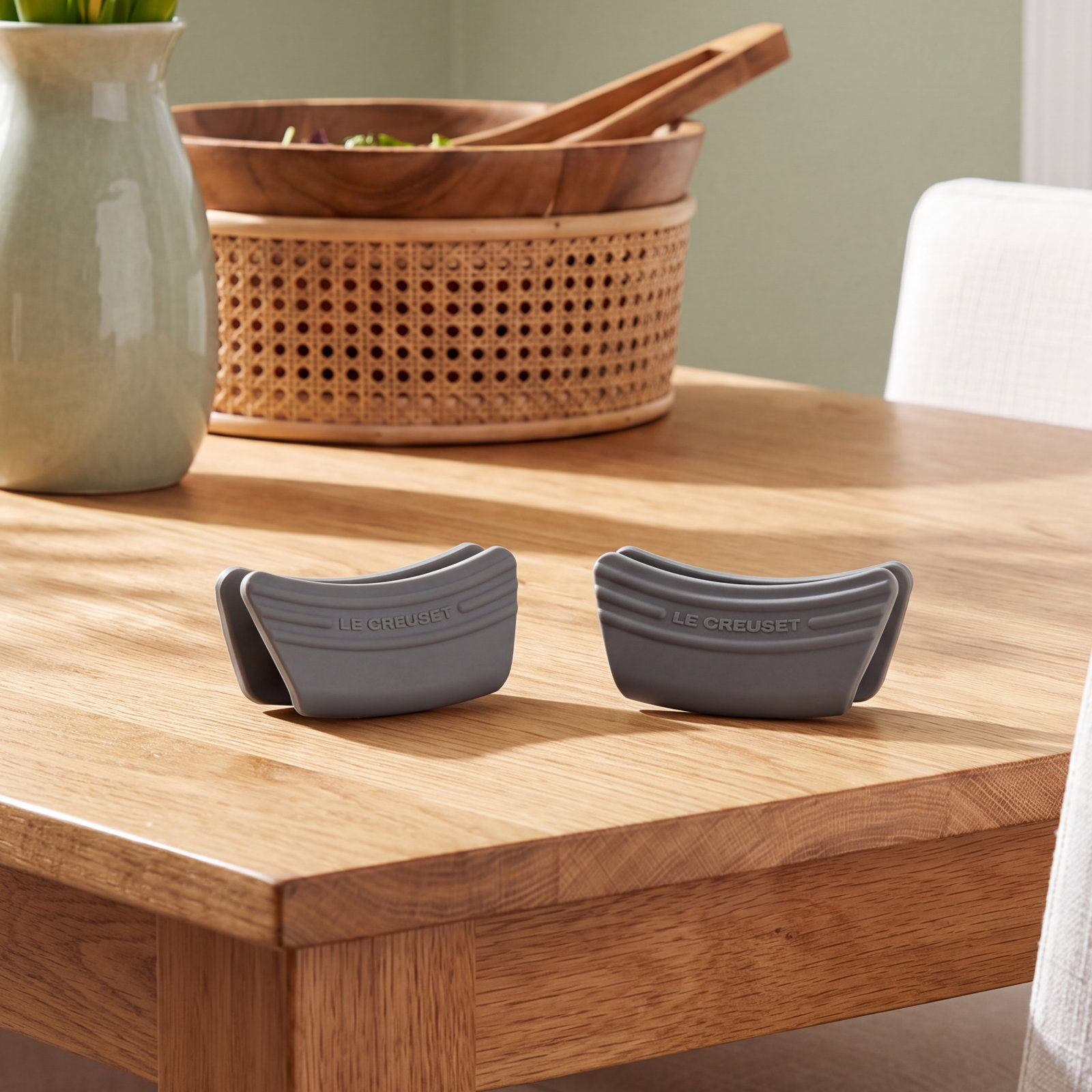 Le Creuset Pot Grips Set, Oyster