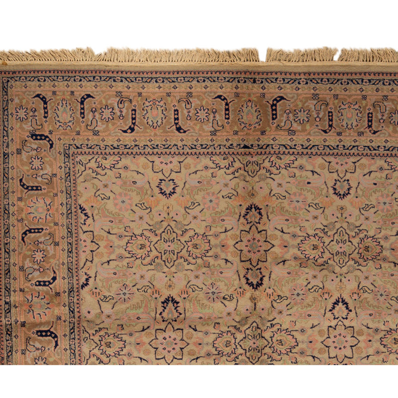 Tapis ivoire et chameau noué à la main de haute qualité