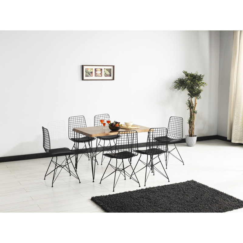 Table de salle à manger en bois massif pour 4 à 6 personnes, rectangulaire, ton brun, table design pour 6 personnes, choix intérieur moderne