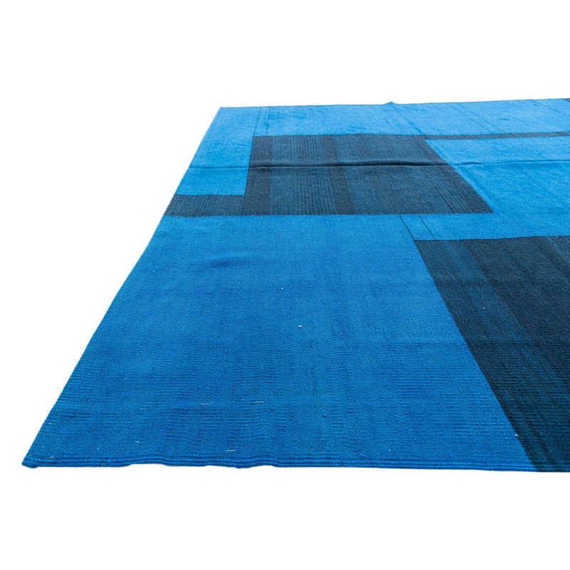 Tapis bleu Orta