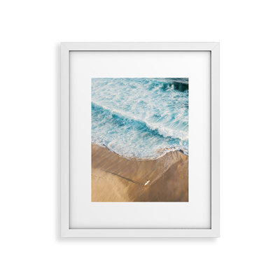 The Surfer And The Ocean, reproduction d'art encadrée