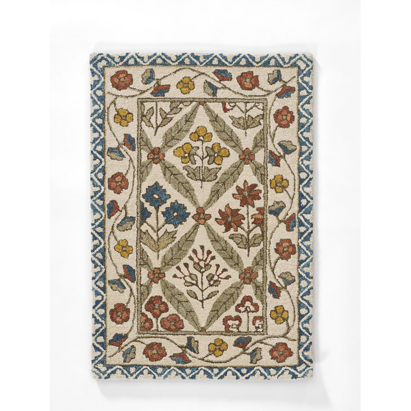 Cotswold Wool Floral Area Rug, Rectangle 2' x 3'