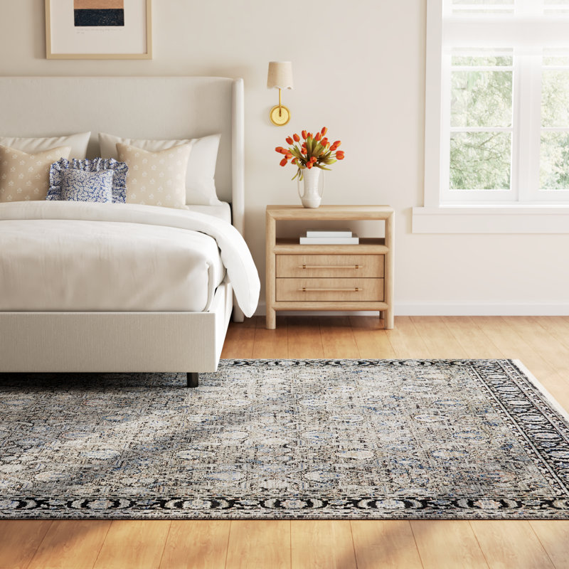 Halle Oriental Indoor Rug, Rectangle 8' x 10'