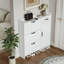 Armoire à chaussures, panneau de fibres à densité moyenne blanc neige, grand rangement étroit avec 3 portes rabattables et 1 tiroir | Minimaliste | Couloir