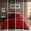 Édredon rouge et noir avec des taies décoratives douillettes en rouge et noir-122456948-122456943