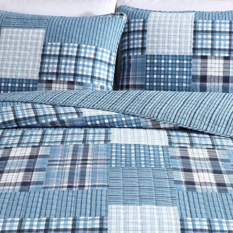 Hawthorne Blue Cotton Twin Reversible Quilt Set
