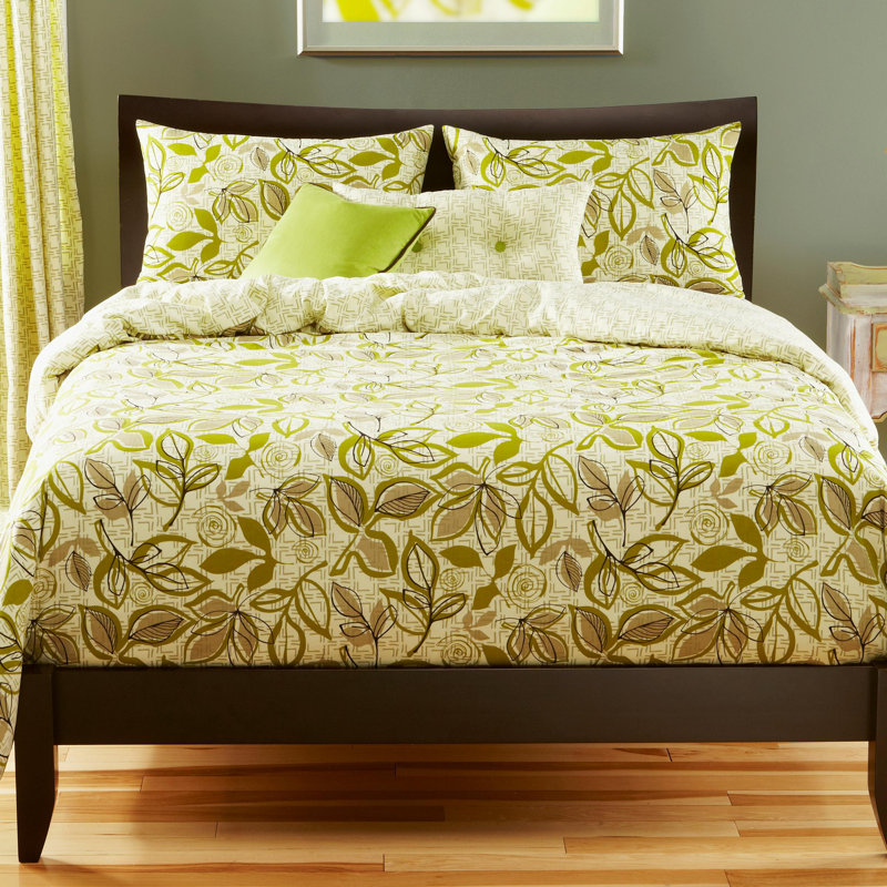 Lahaina Luau Polyester Duvet Cover & Insert, Cal.King Duvet Cover & Insert +5 Additional Pieces