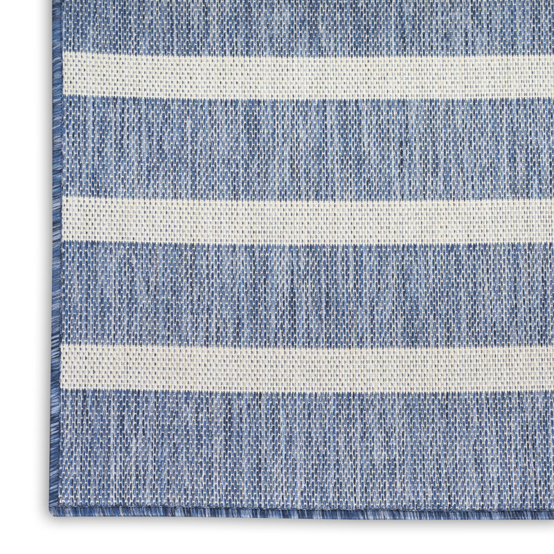 Tapis intérieur / extérieur rectangulaire Shaila, Rectangle 6 pi x 9 pi, Bleu marine / ivoire