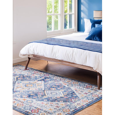 Tapis oriental bleu