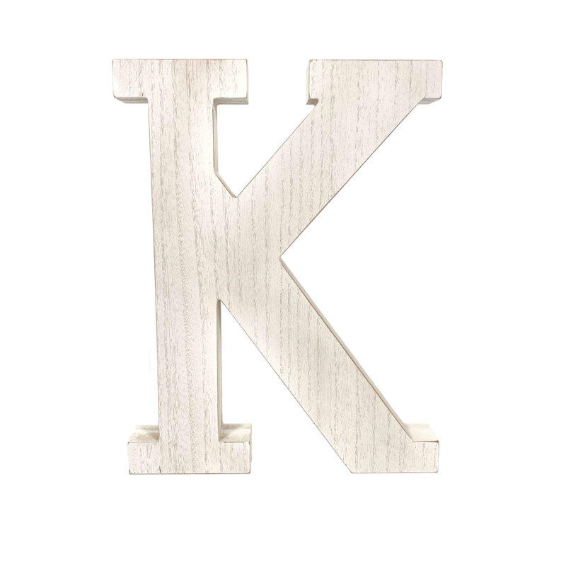 Sculpture de table 16 "en bois patiné blanc lettre K