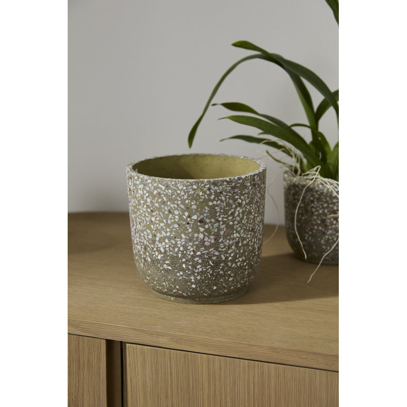 Verde Pot 7"x 6.5"