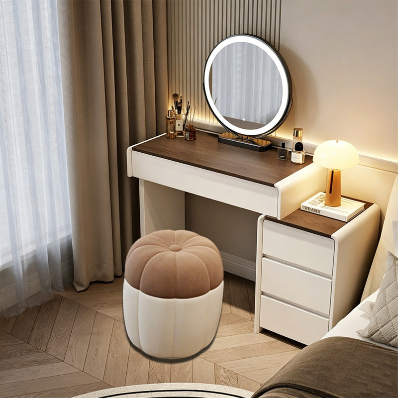 Coiffeuse de 31,5 po de couleur blanc de style buffet avec miroir