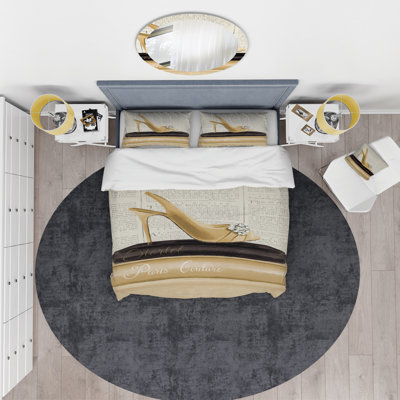 Gold Fashion High Hells I - Posh & Luxe Duvet Cover Set - Microfiber Polyester