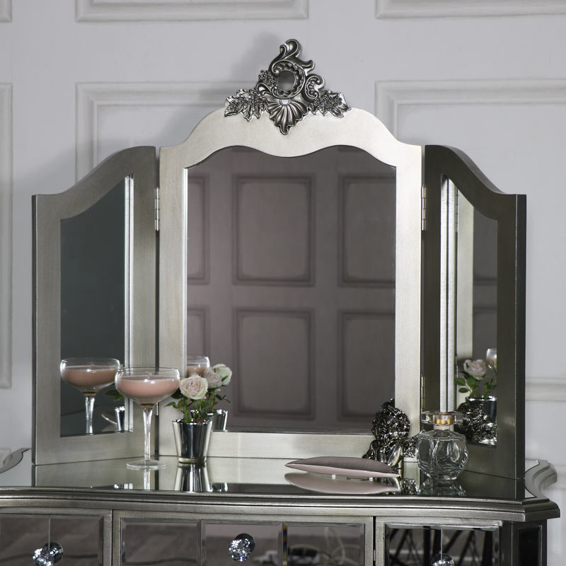 Behr Dressing Table with Mirror