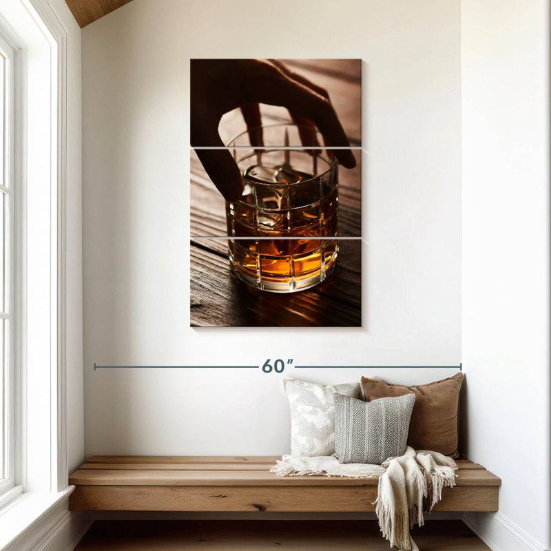Yarlin whisky sur les rochers, H 45 po x l 28 po