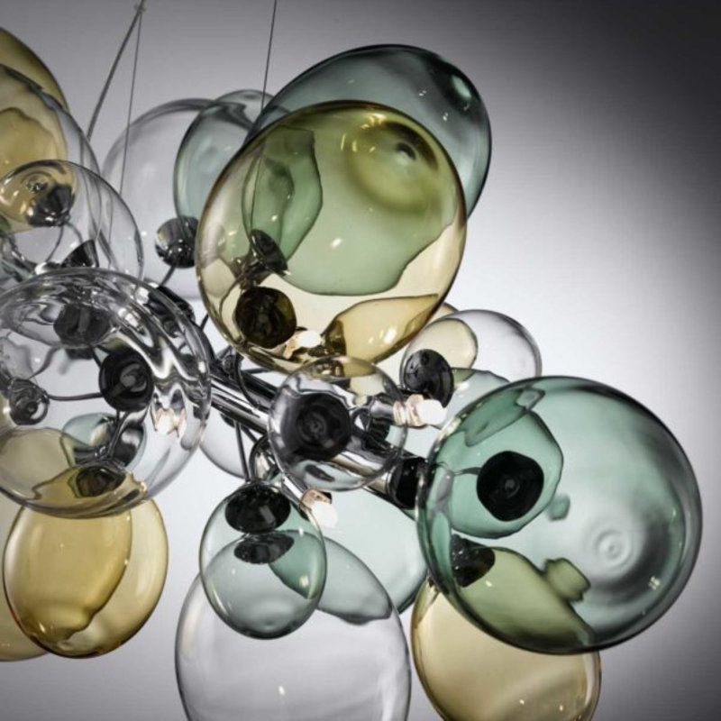 Suspension art déco Alan Mizrahi, Or antique, Couleurs mélangées, 60” Length x 22” Width x  26” Height
