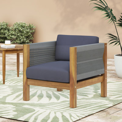 LAUREL CLUB CHAIR