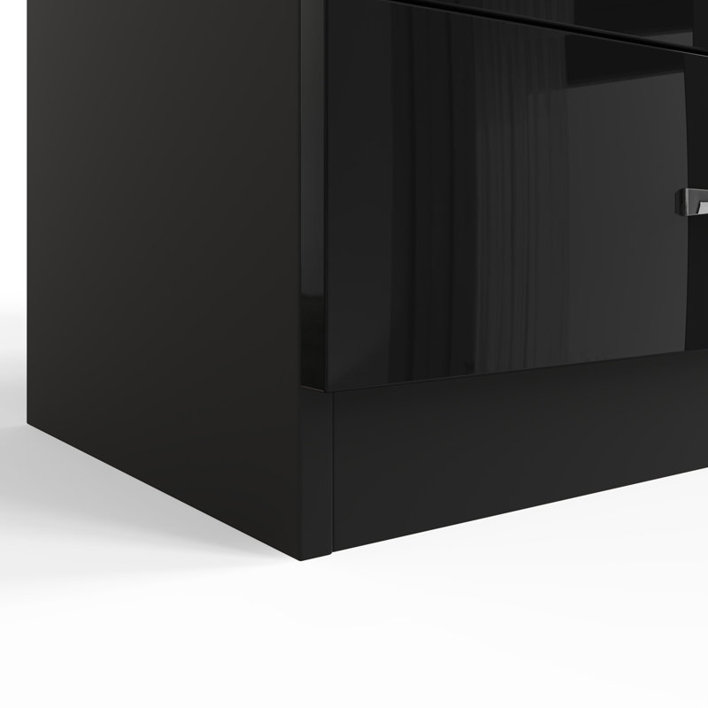 Brendle 8 Drawer Chest: 113cm Wide - High Gloss Front with Chrome Handles, Scratch Resistant., Black