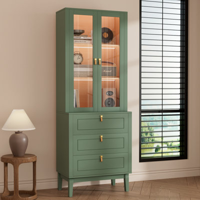 Garde-manger 71 po H vert sauge avec lumières DEL, portes en verre, quincaillerie de couleur laiton et poignées en cuir véritable