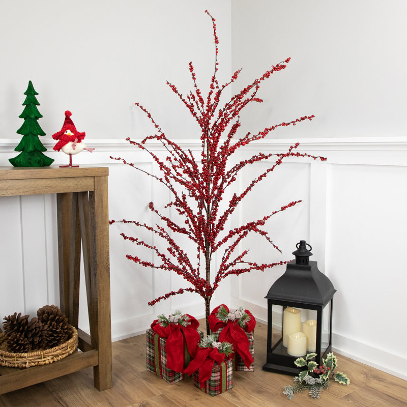 Arbre de Noël 5 pi avec baies rouges artificielles non éclairées