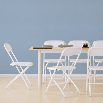 Ensemble de 6 chaises pliantes en plastique de 18 po x H 31 po avec structure en acier robuste, chaises empilables portables pour le bureau de banquet de mariage et les sièges d'événement, blanc