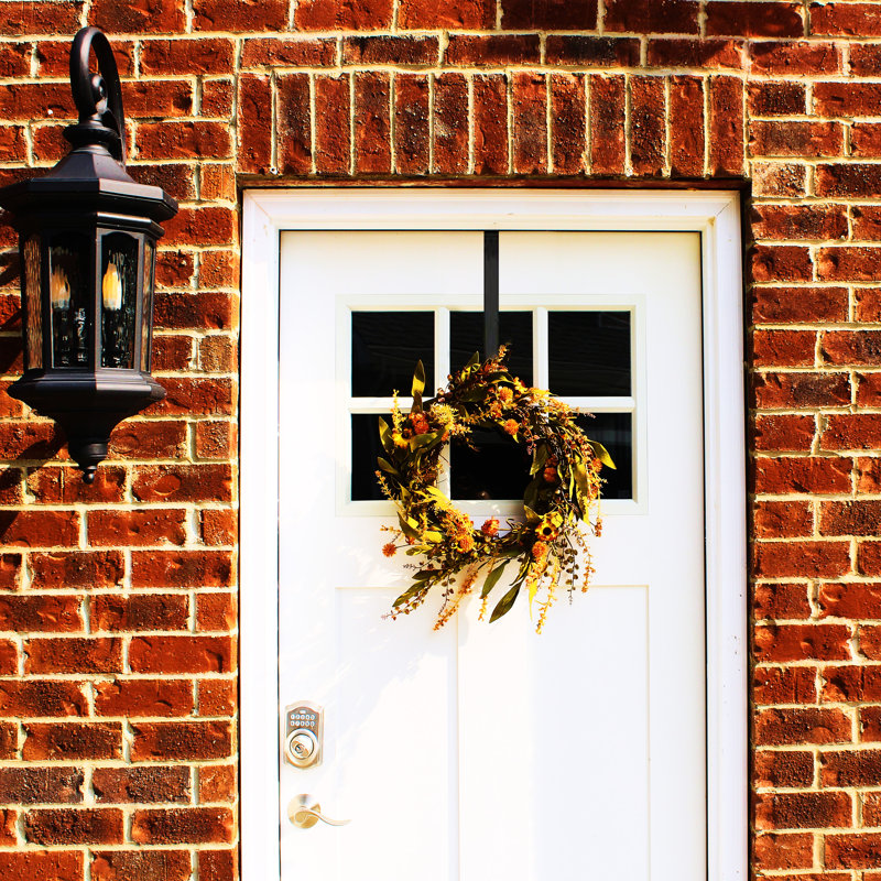 Faux Plastic 12'' Wreath