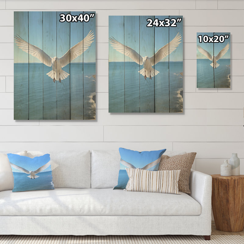 «Seagull Costal Horizon I» - art mural en bois côtier sur bois de pin naturel, H 20 po x l 10 po