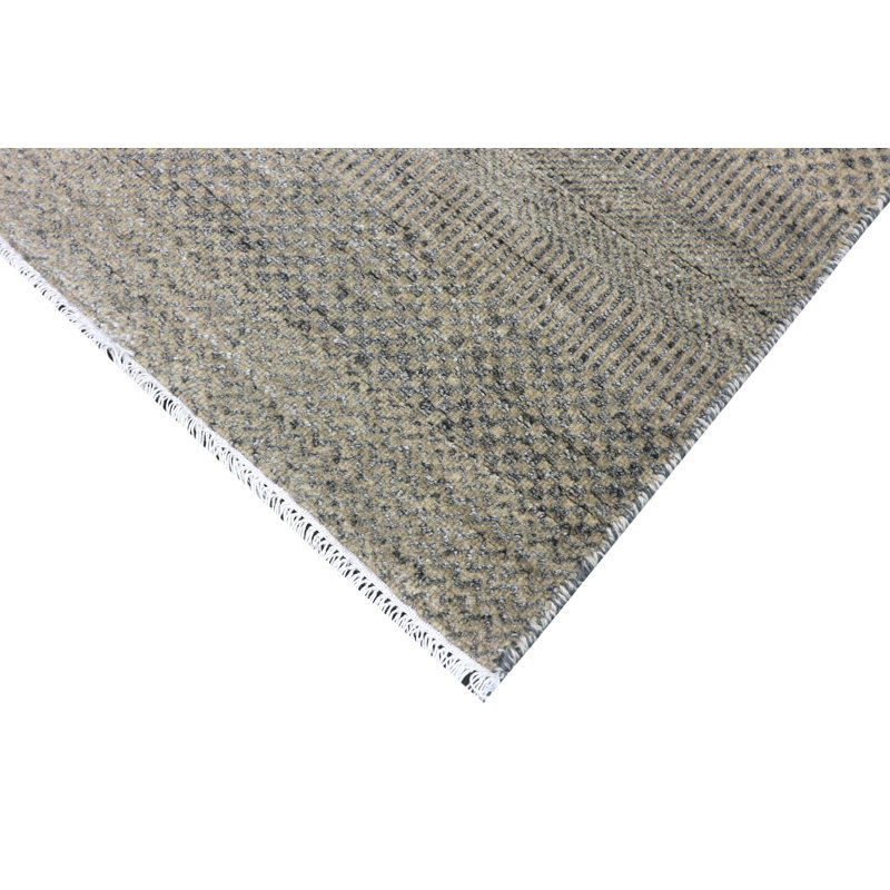 Hand-Knotted High-Quality Gray Runner