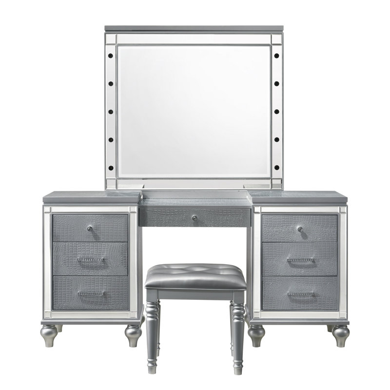 Kyllikki Vanity