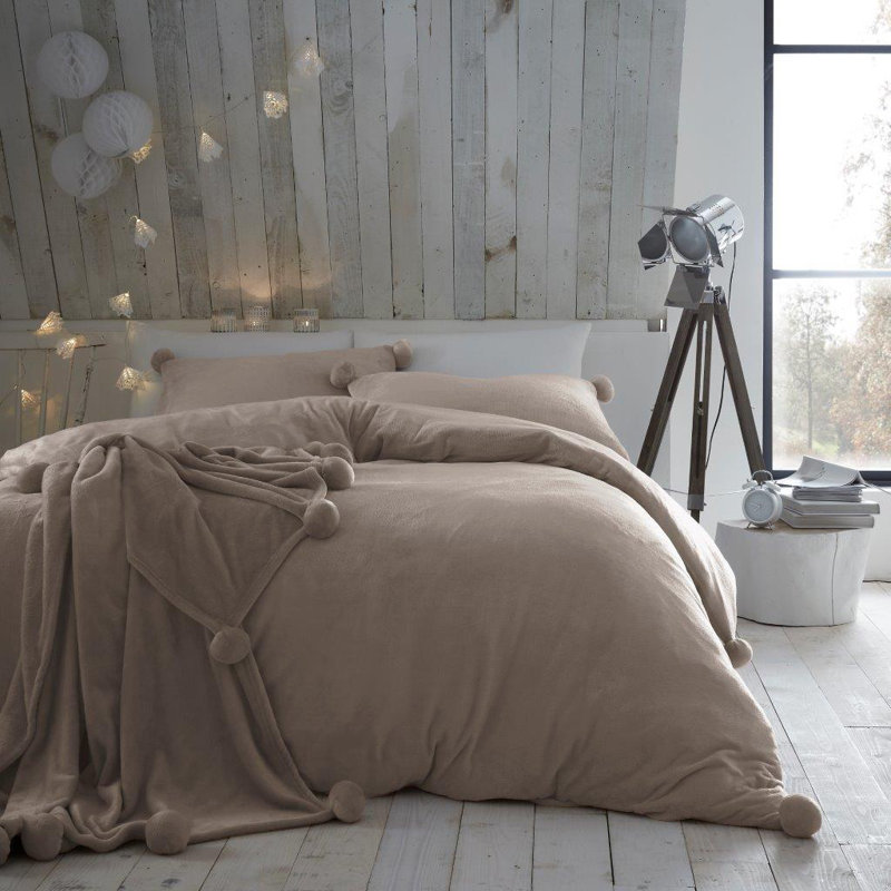 Flagler Polyester Solid Colour Duvet Cover Set with Pillowcases Included, Single - 1 Standard Pillowcase, Charcoal