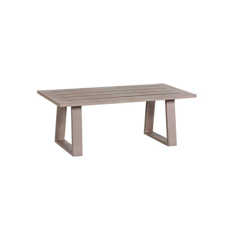Table basse en métal Windcrest