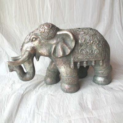 Aliyyah Animals Weather Resistant Garden Statue